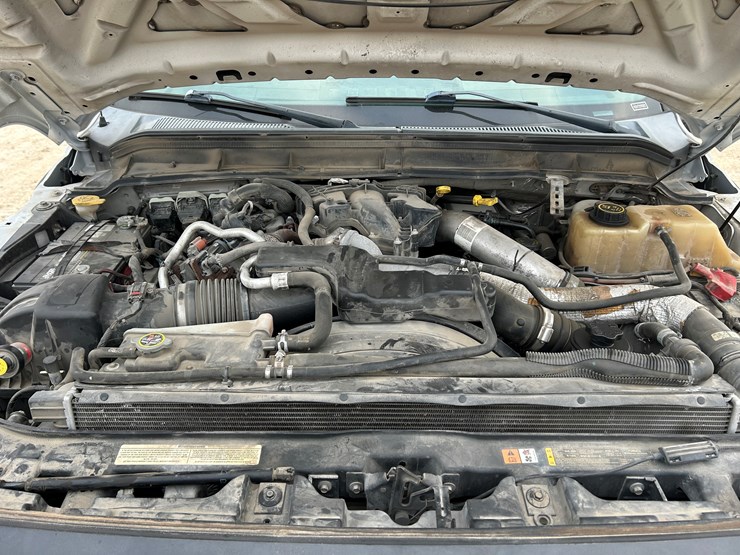 2016-ford-f550-image-14