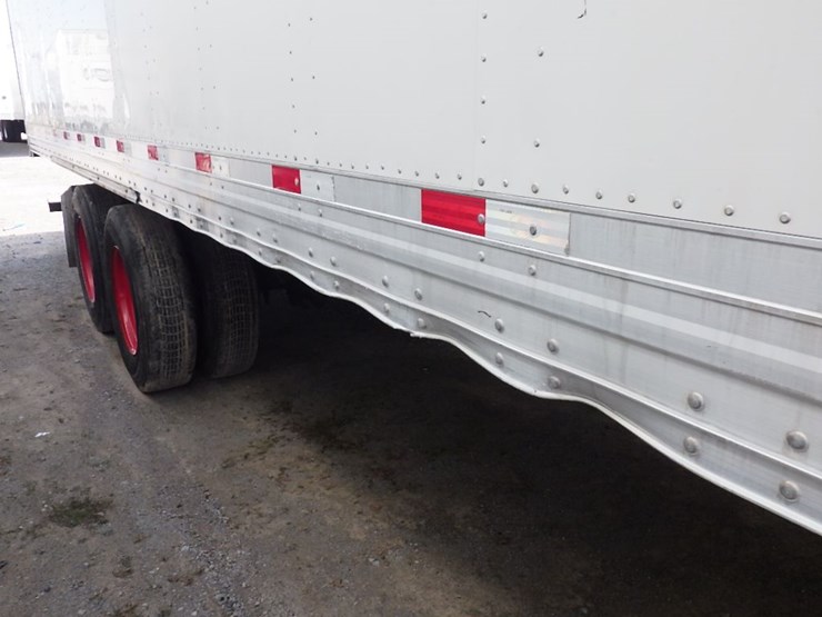 2018-hyundai-translead-image-9