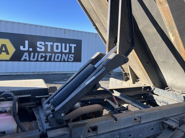 2015-ford-f450-xlt-sd-image-22