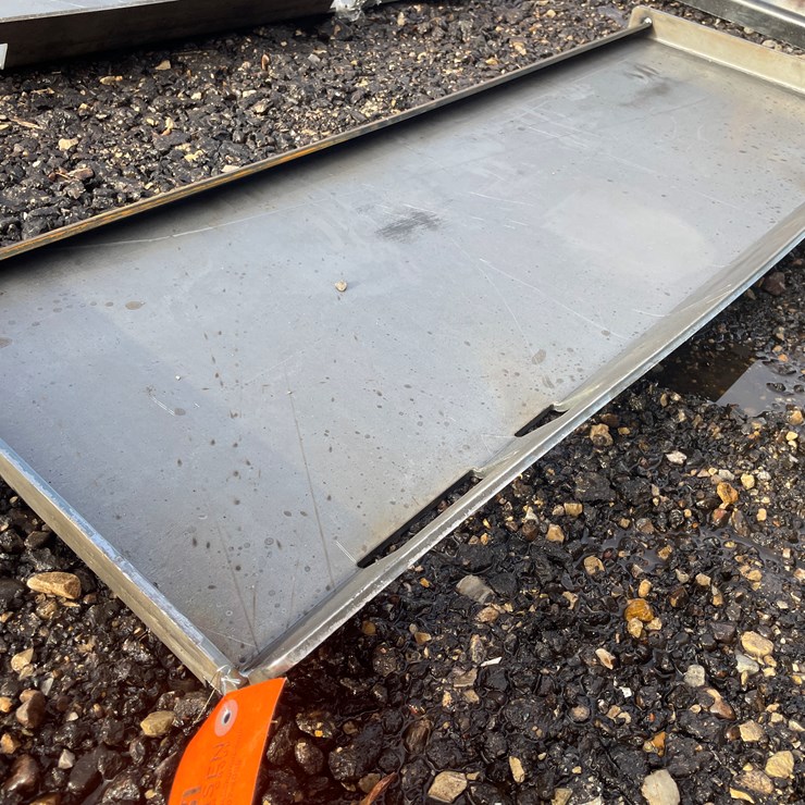 #1181 • Unused, Skidsteer Weldable Quick Attach Plate