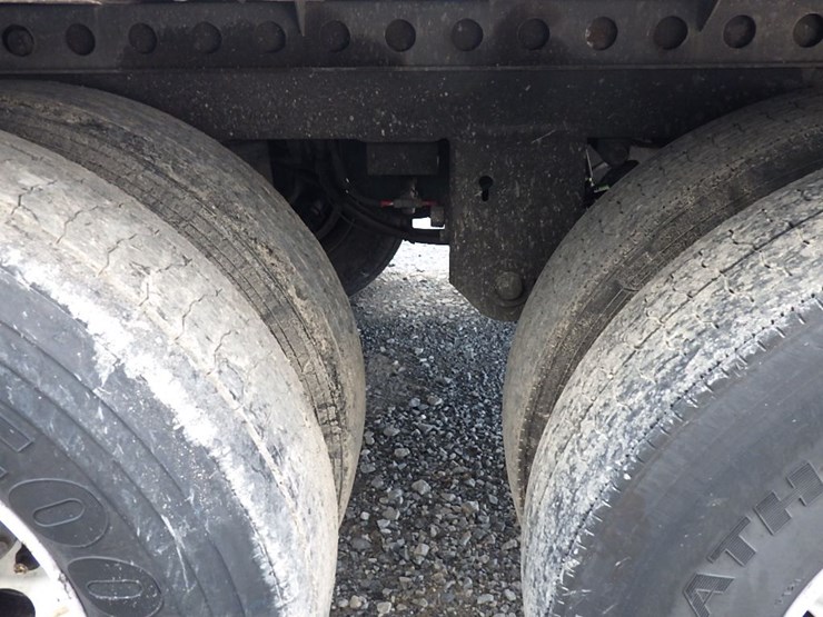 2021-hyundai-translead-image-17