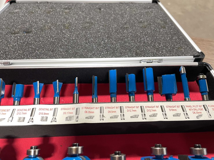 #2054-•-(35)-piece-router-bit-set-(cw)-image-4