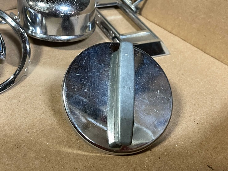 #2080-•-misc.-auto-parts-(prld)-image-5