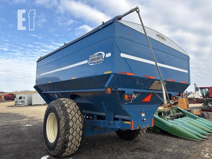 2004-kinze-650-image-4