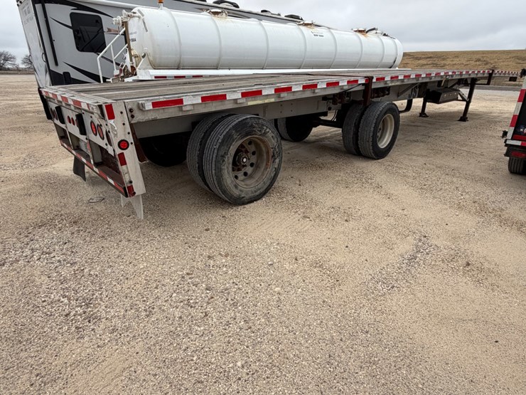 2000-reitnouer-aluminum-flatbed-image-4