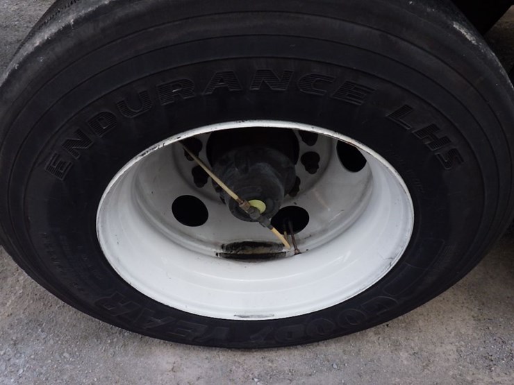 2020-hyundai-translead-image-11