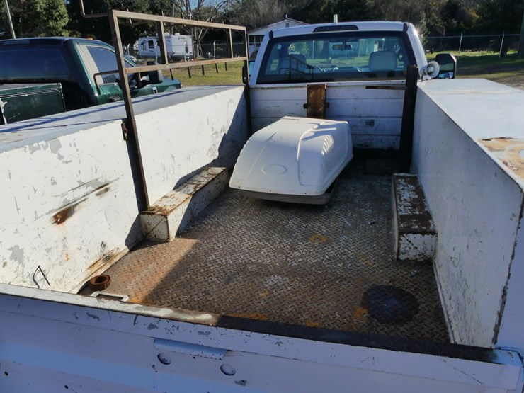 2017-ford-f350-xl-image-7