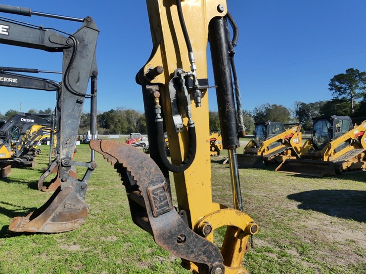 2011-caterpillar-304d-cr-image-7