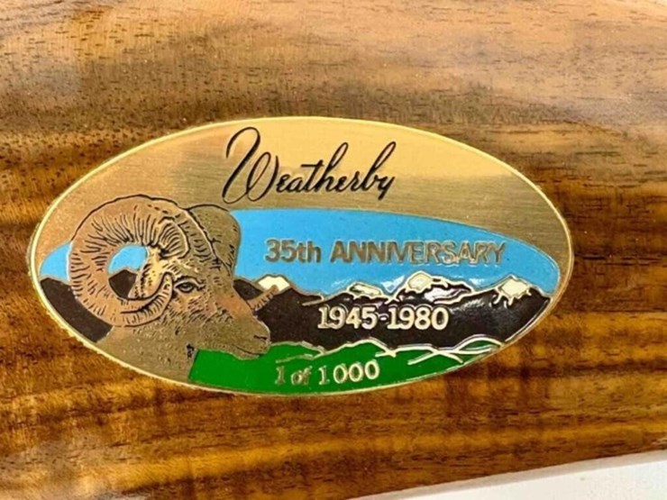 weatherby-mark-v---rifle---1-of-1000-image-3