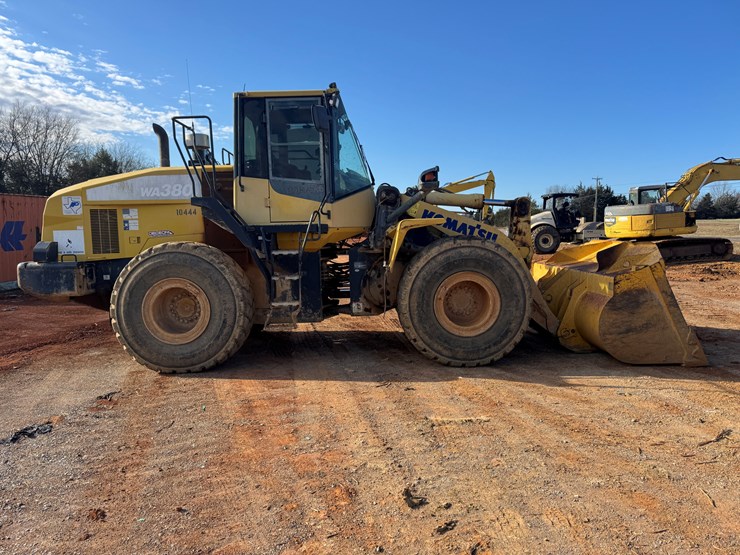 komatsu-wa380-7-image-4