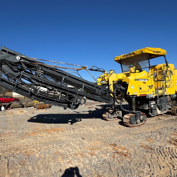 2017 BOMAG BM1300/30