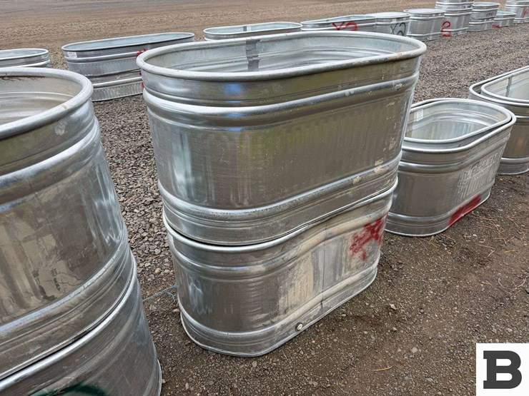 behlen-country-galvanized-round-end-stock-tanks---factory-defect/damaged-image-4