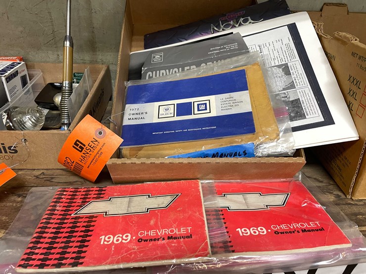 #2082-•-auto-manuals-and-advertising-(prld)-image-2