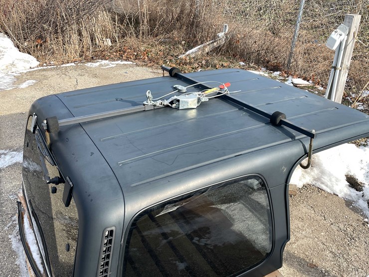 2000-jeep-wrangler-sport-image-56