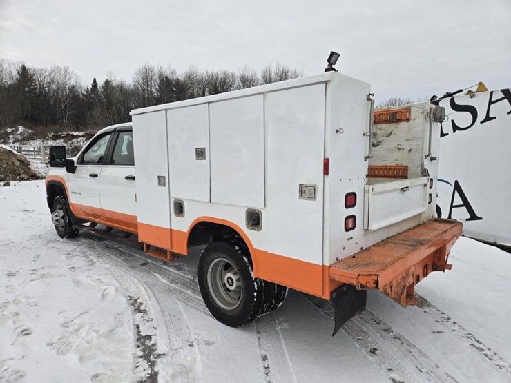 chevrolet-3500-image-3