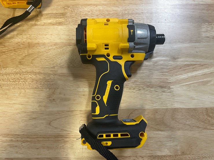 #2037-•-dewalt-compatible-20v-cordless-impact-driver-and-hammer-drill-with-(2)-8ah-batteries-and-battery-charger-in-carrying-case-(pr12)-image-8