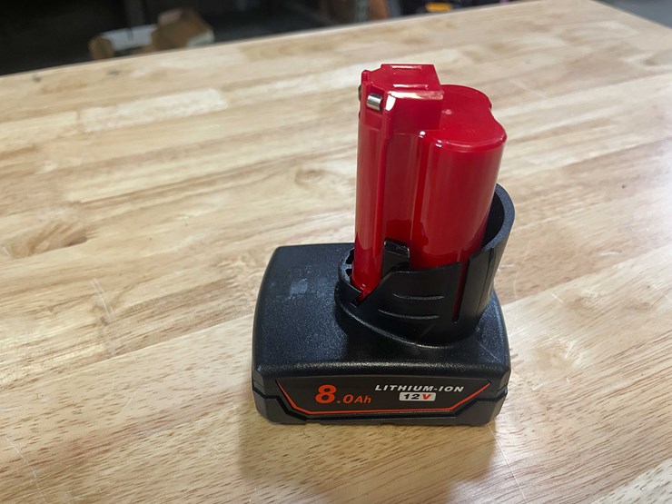 #2043-•-(2)-milwaukee-compatible-12v-8.0ah-batteries-(pr11)-image-10