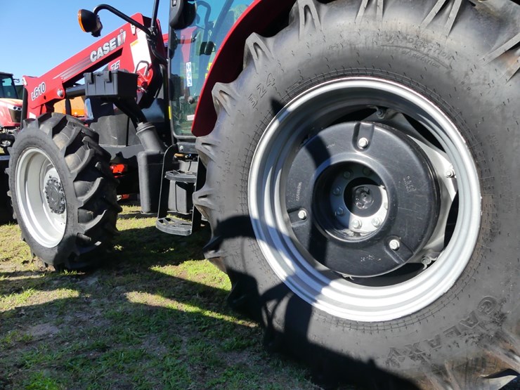 2024-case-ih-farmall-75a-image-8