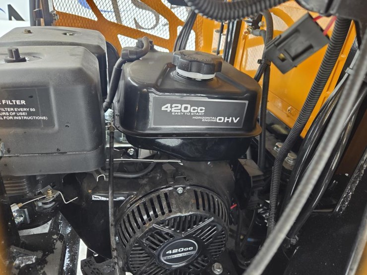 #5016-•-unused-future-ft15p-mini-excavator-image-20