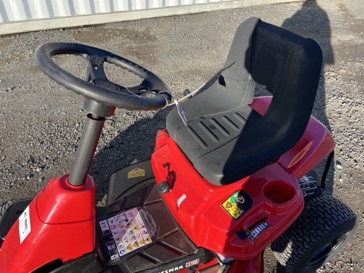 2023-craftsman-r110-ride-on-mower-image-21