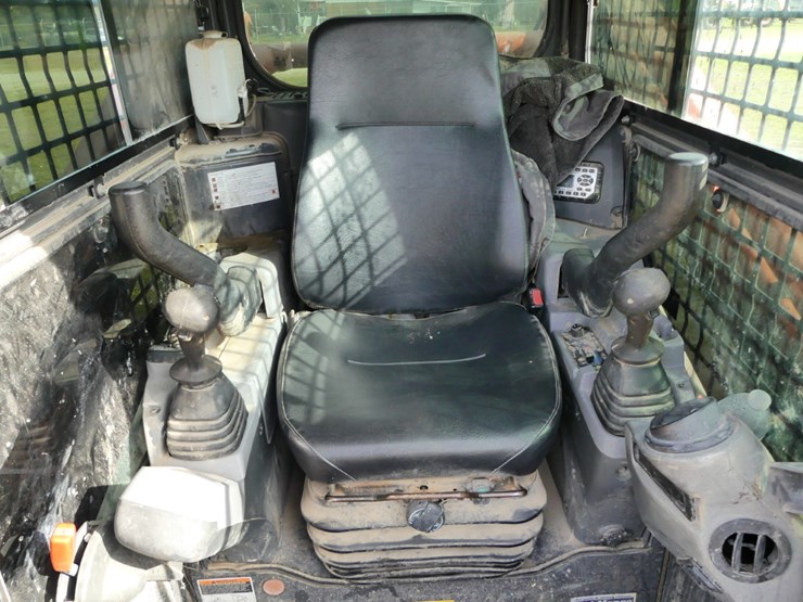 kubota-svl75-2-image-13