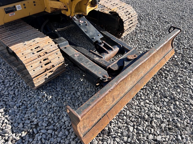 caterpillar-306-cr-image-37