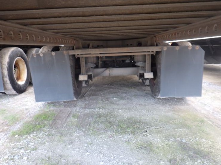 2015-hyundai-translead-image-12