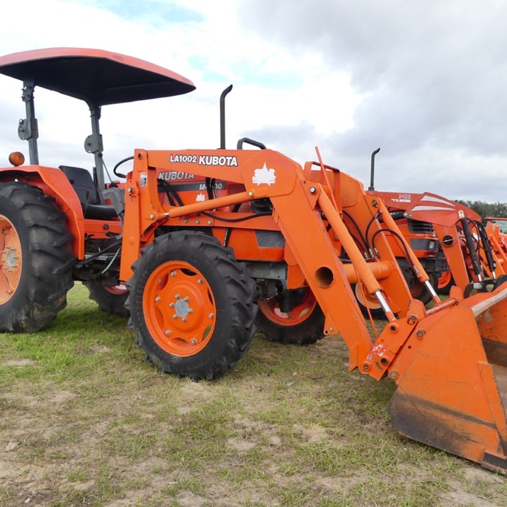 KUBOTA M4900