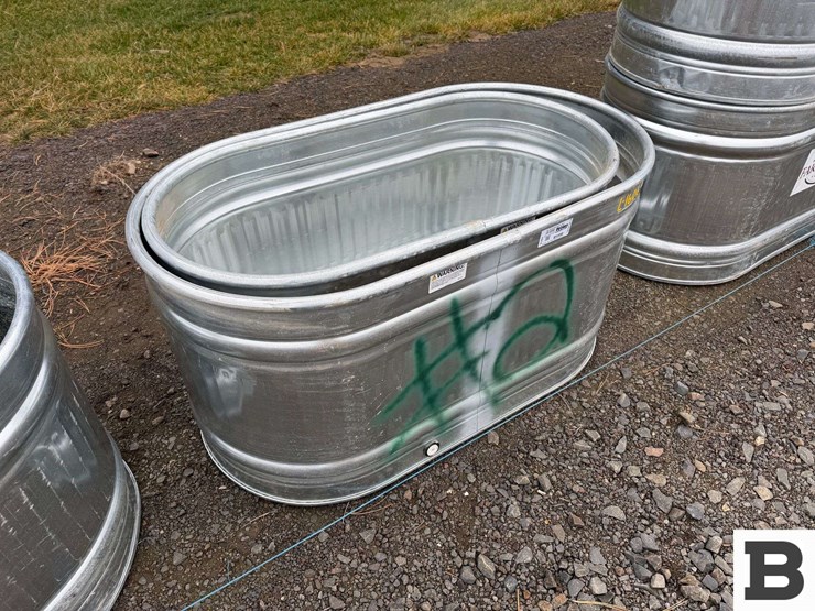 behlen-country-galvanized-round-end-stock-tanks---factory-defect/damaged-image-2