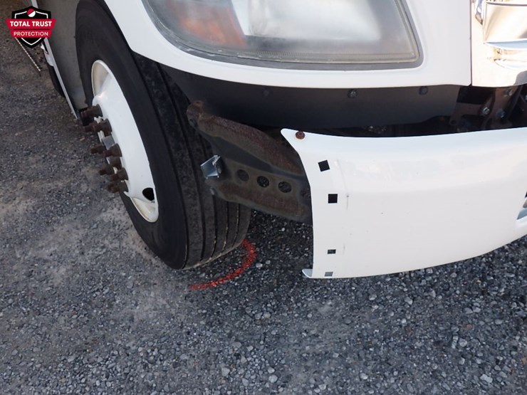 2020-hino-268a-image-4