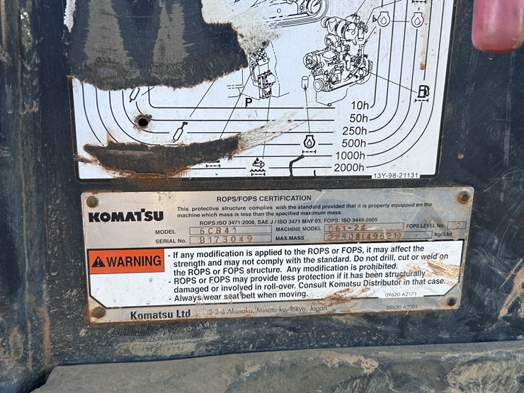 komatsu-d61pxi-24-image-50