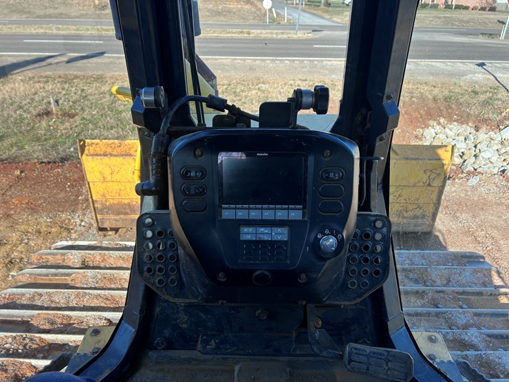 komatsu-d61pxi-24-image-43