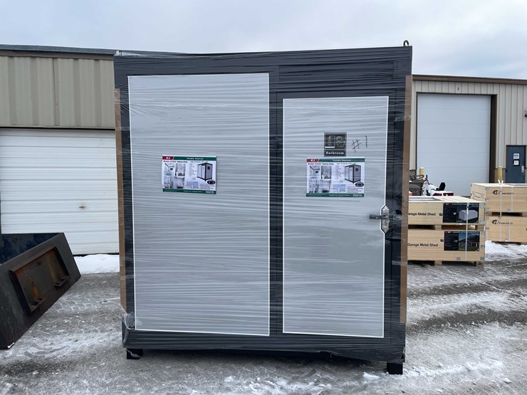 #4040-•-2025-unused-portable-restroom-(o12)-image-2