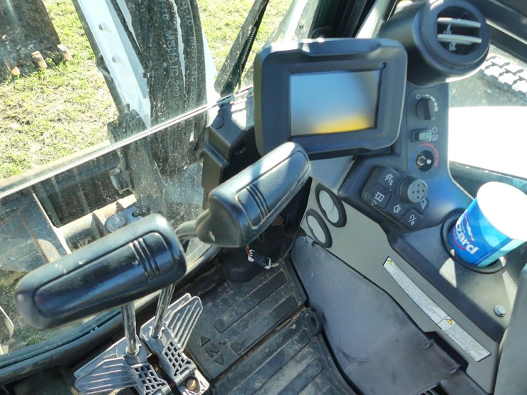 2021-bobcat-e42-image-13