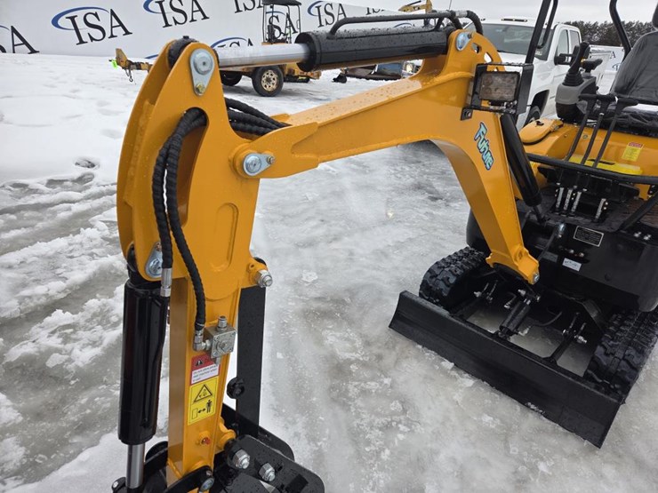 #5017-•-unused-future-ft20-3-mini-excavator-image-11