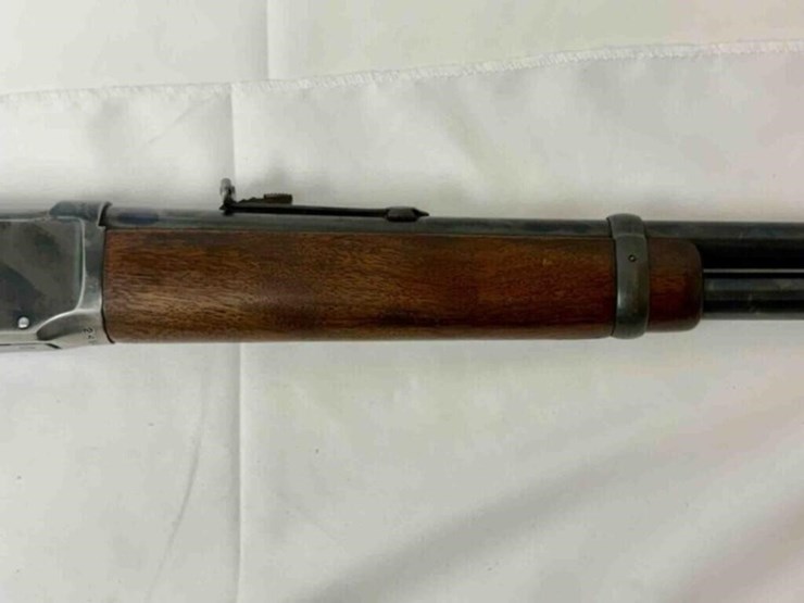 winchester---lever-action-rifle-image-9