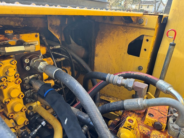 komatsu-pc270-lc-8-image-80