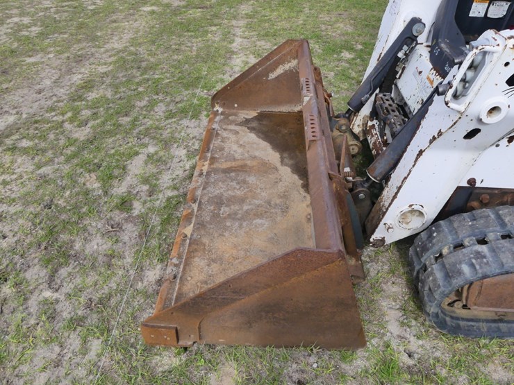 2014-bobcat-t650-image-9