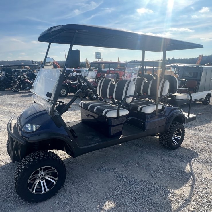 #30687 • ICON 6 PASSENGER ELECTRIC GOLF CART