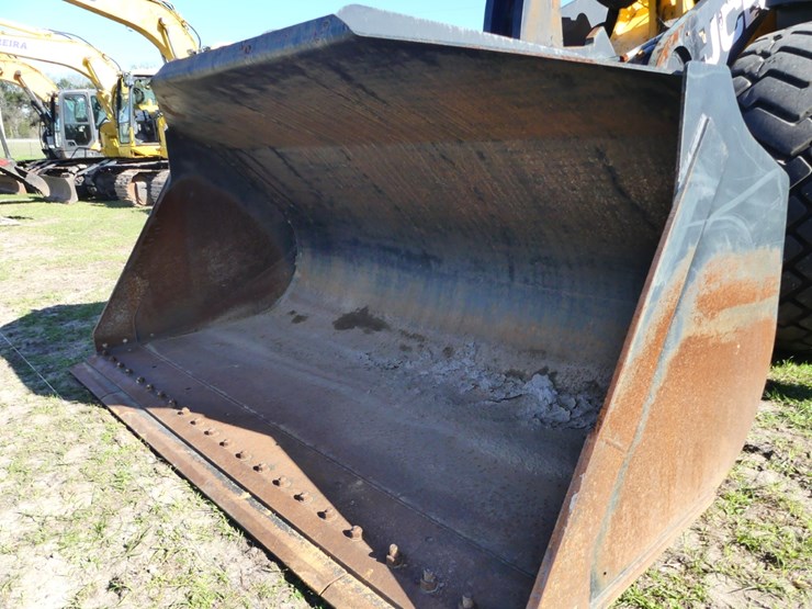 2019-jcb-457-image-10