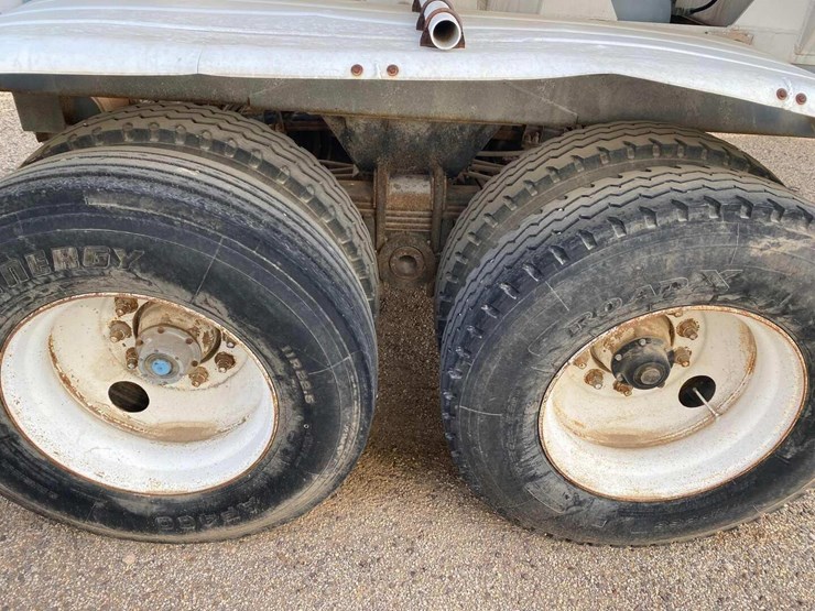 1990-trailmaster-crude-trailer-image-9