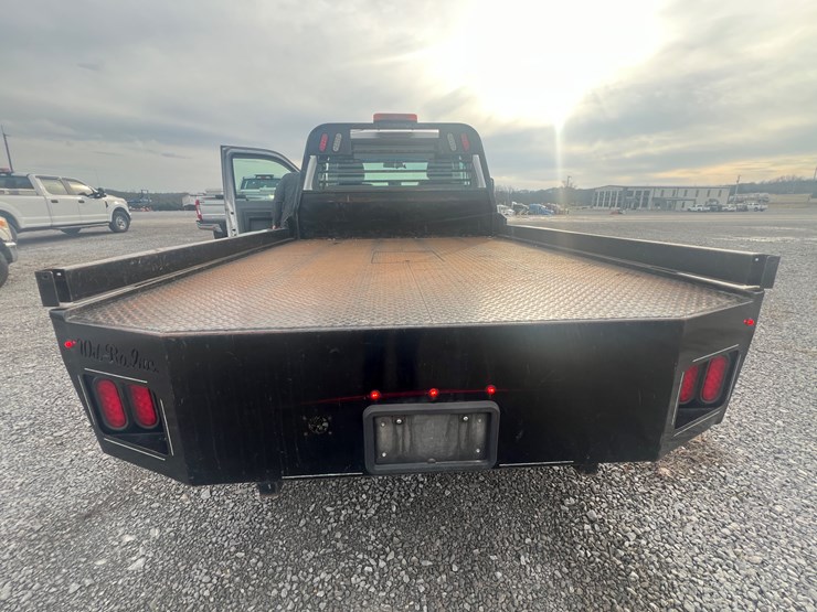 2015-ford-f350-xl-image-13