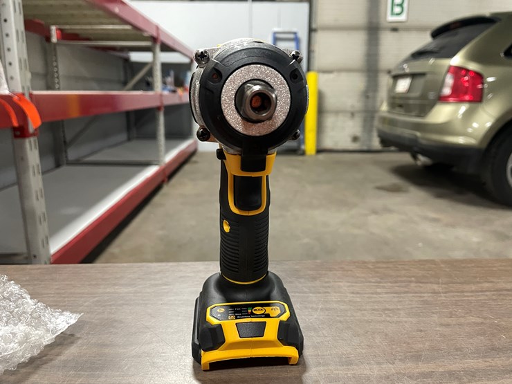 #2066-•-dewalt-compatible-20v-cordless-impact-wrench-(cw)-image-3