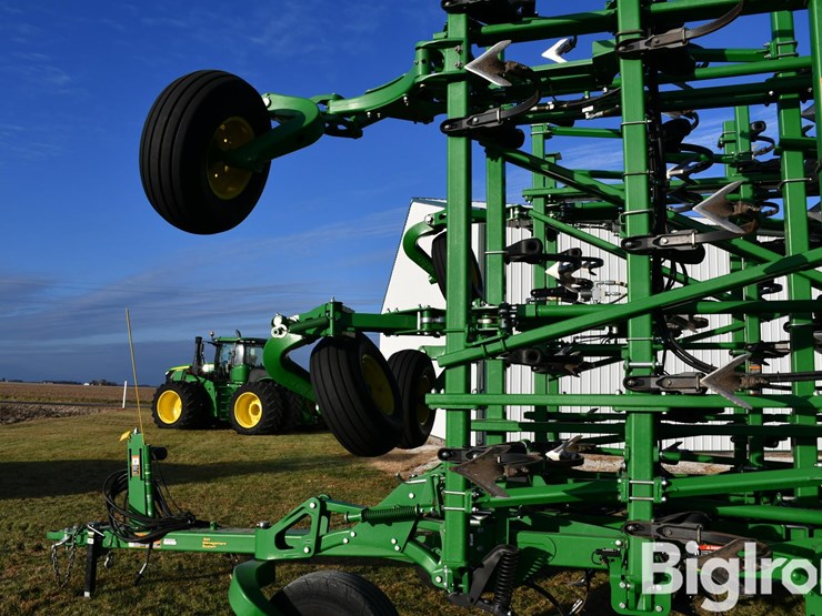 2018-john-deere-2018-image-18