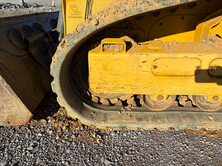 2017-gehl-rt165-image-14