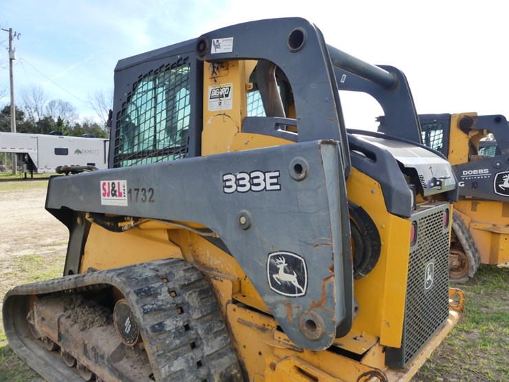 2013-deere-333e-image-8