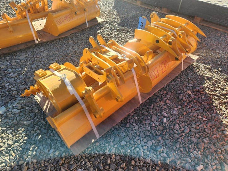 #6024-•-unused-mini-excavator-attachment-set-image-2