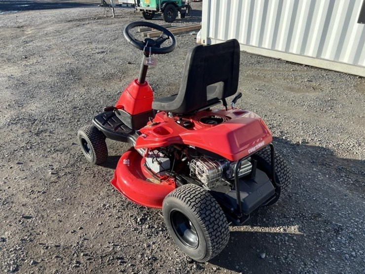 2023-craftsman-r110-ride-on-mower-image-6
