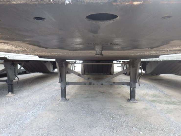 2015-hyundai-translead-image-4