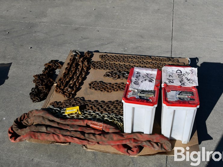 pallet-of-chains-image-2